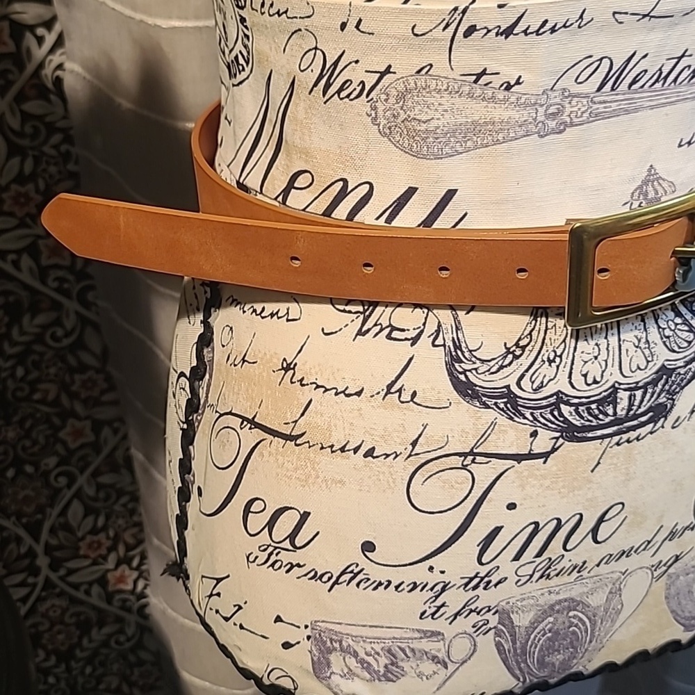 a . new day Faux leather belt - Picture 3 of 8